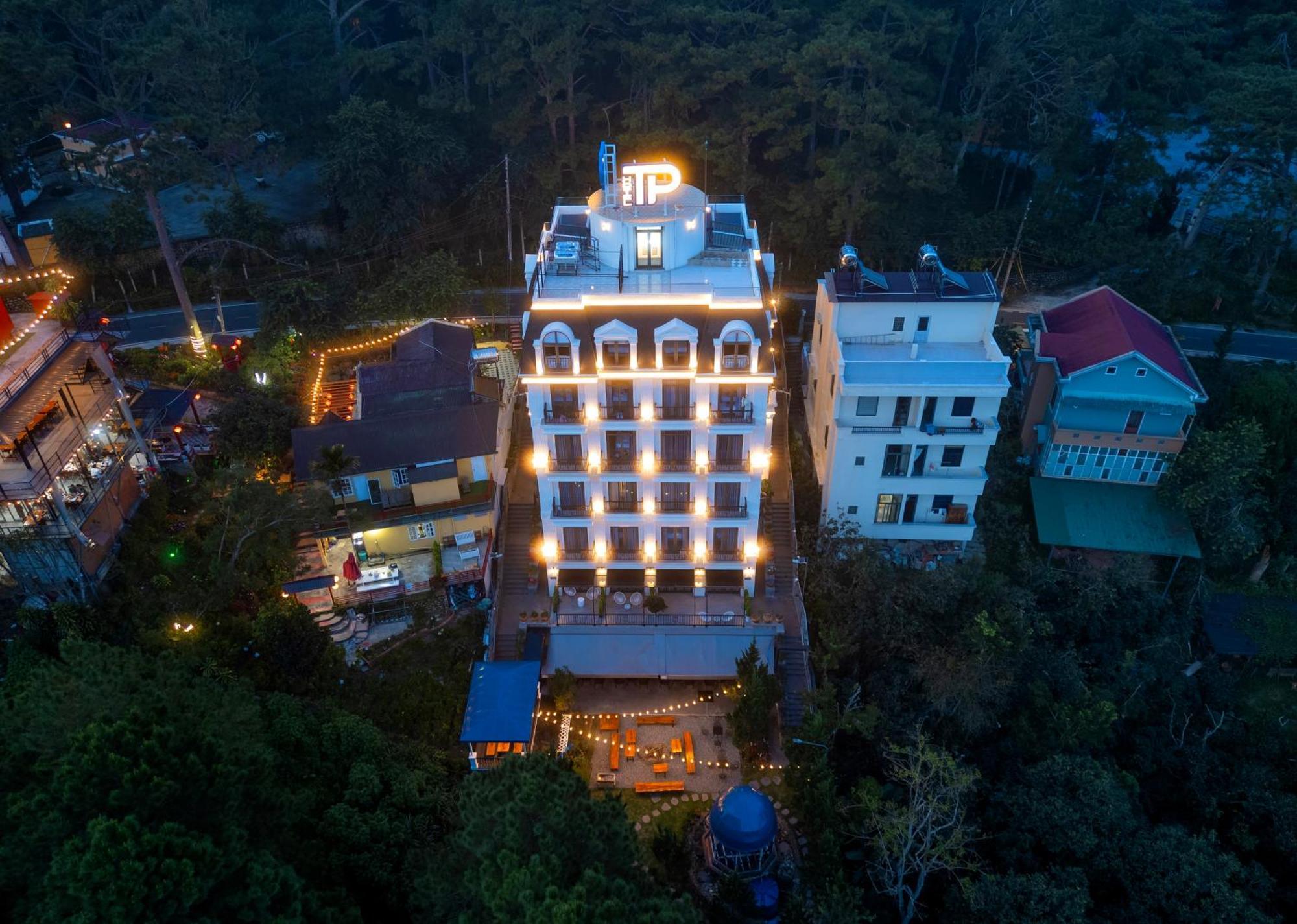 Tp Dalat Hotel Extérieur photo