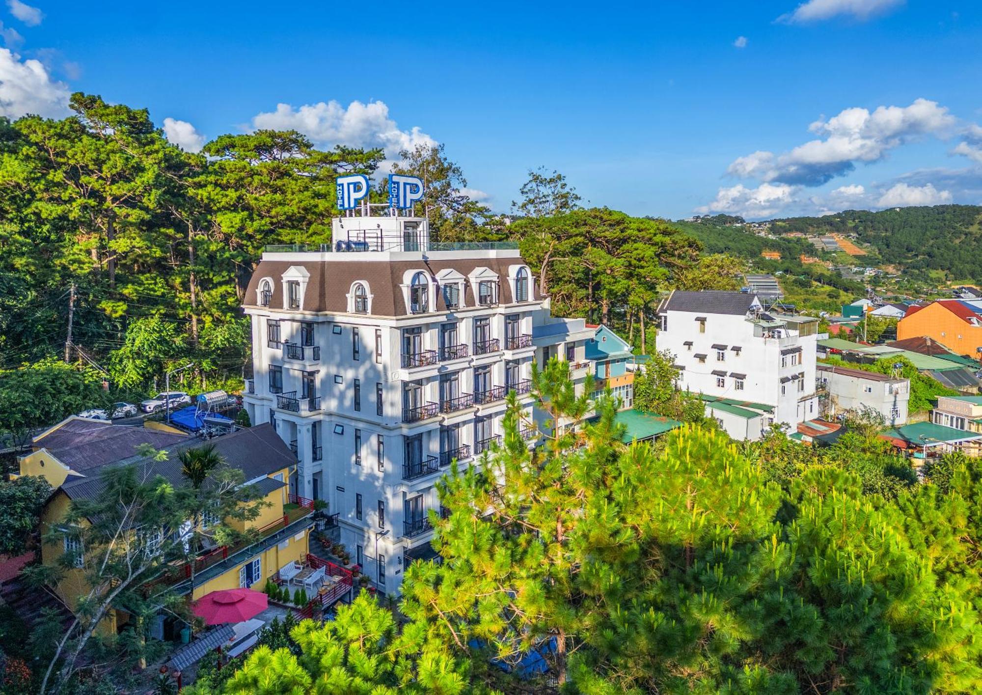 Tp Dalat Hotel Extérieur photo